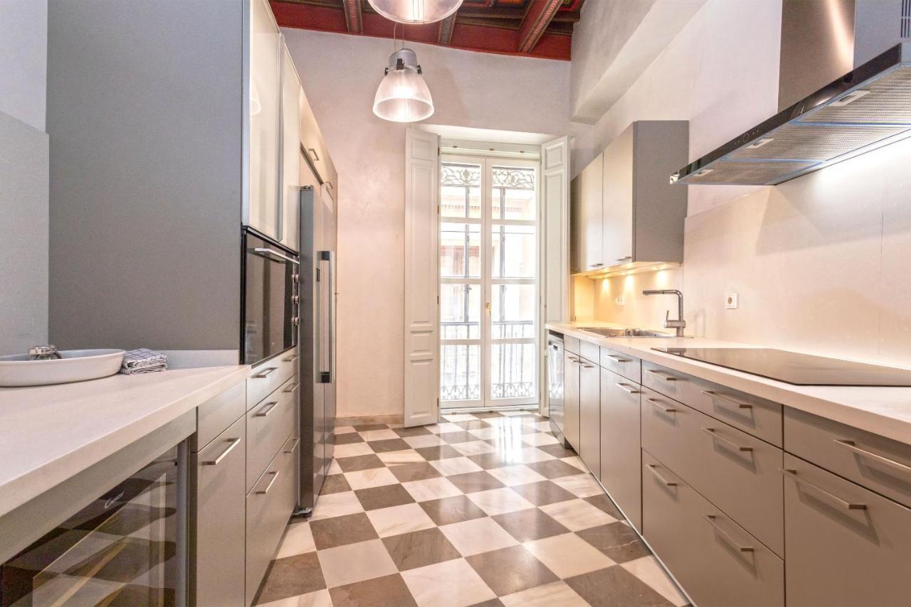 Genteel Home Palacio Abades Sevilla Bagian luar foto